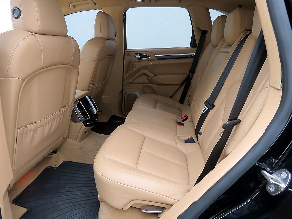 Porsche Cayenne 3.6 VR6 9