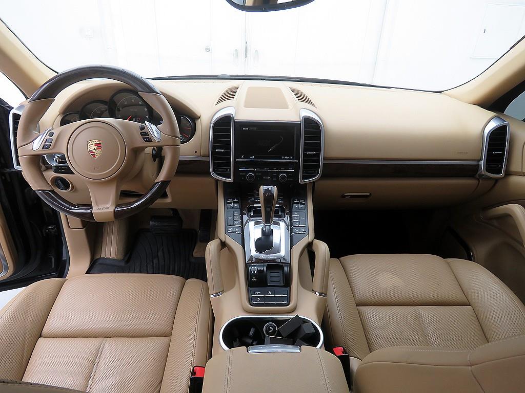 Porsche Cayenne 3.6 VR6 10