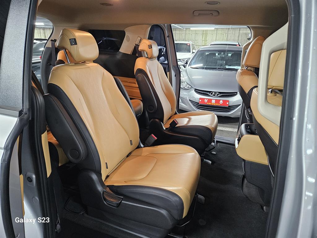 Kia Carnival Diesel Prestige 7