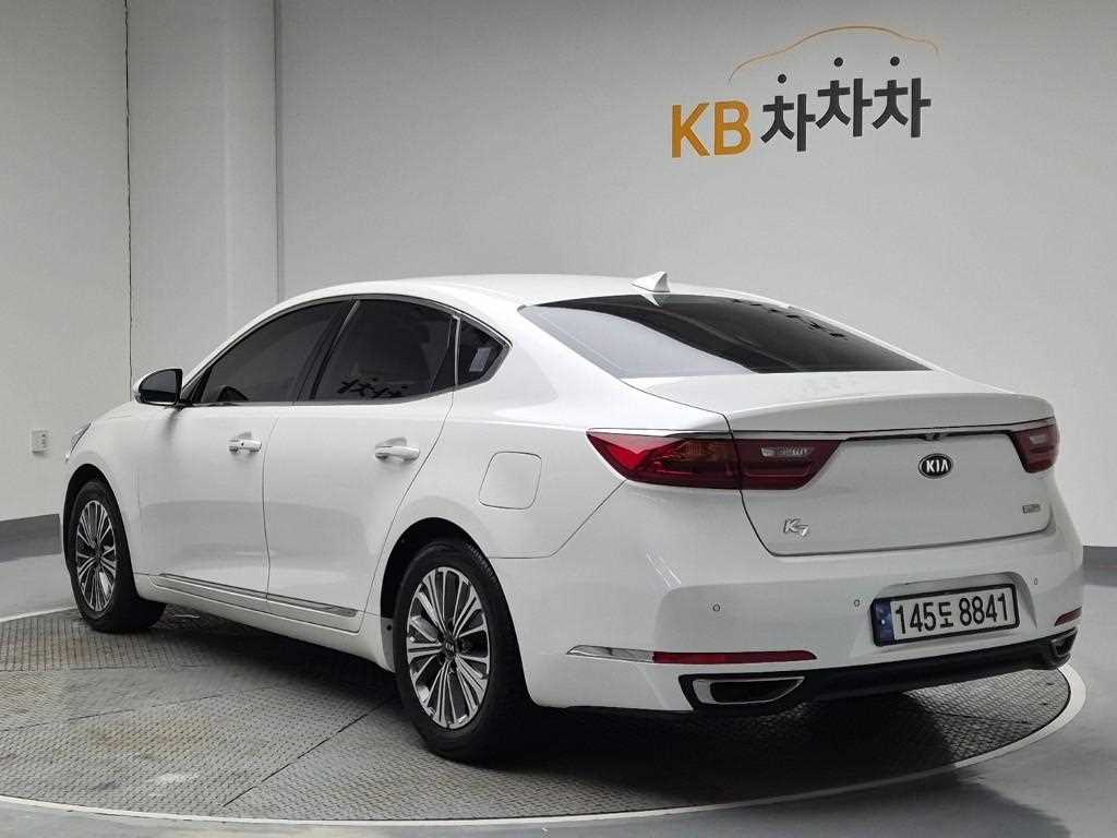 Kia K7 Noblesse 3