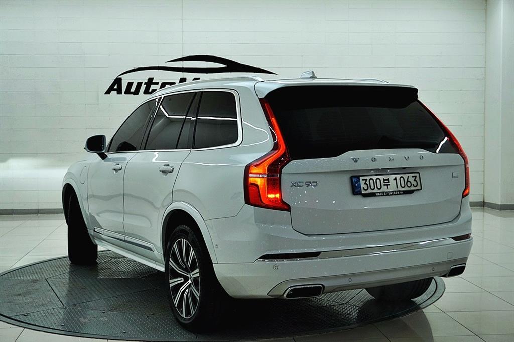 Volvo XC90 2.0 T8 AWD Inscription 4