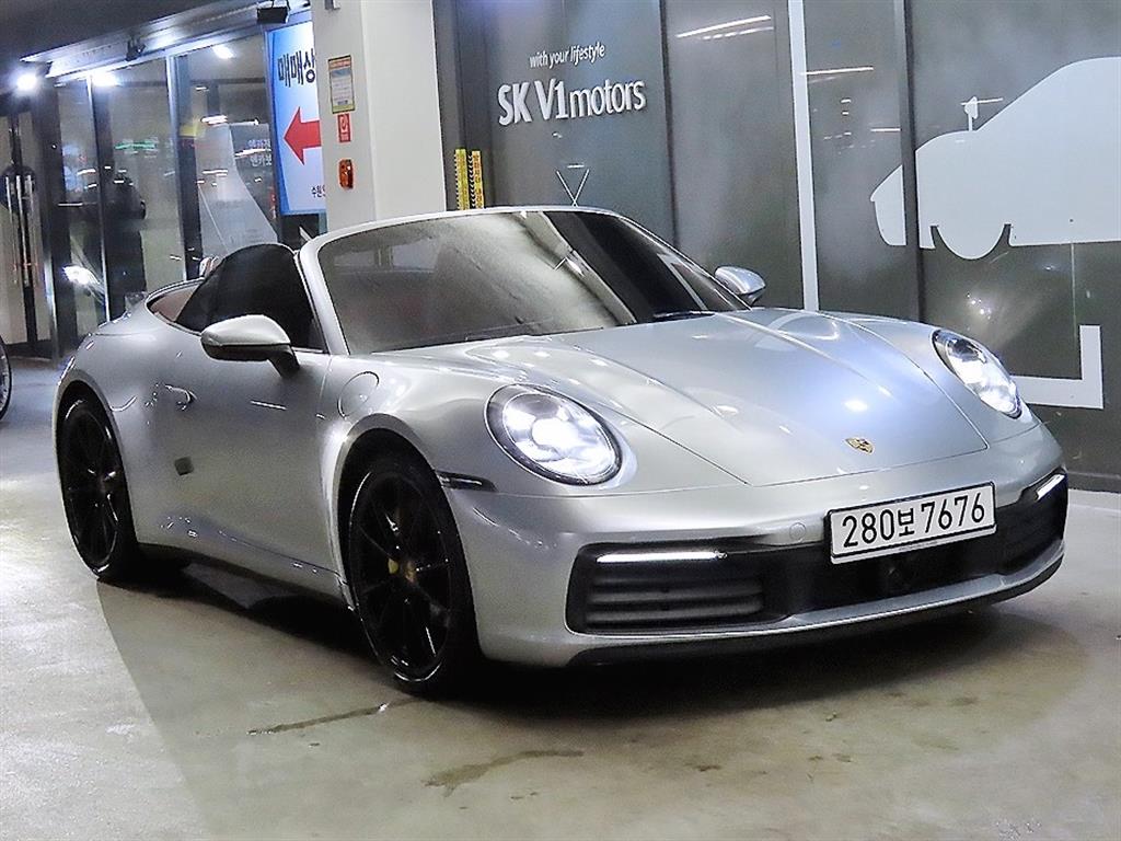 Porsche Carrera Cabriolet 7