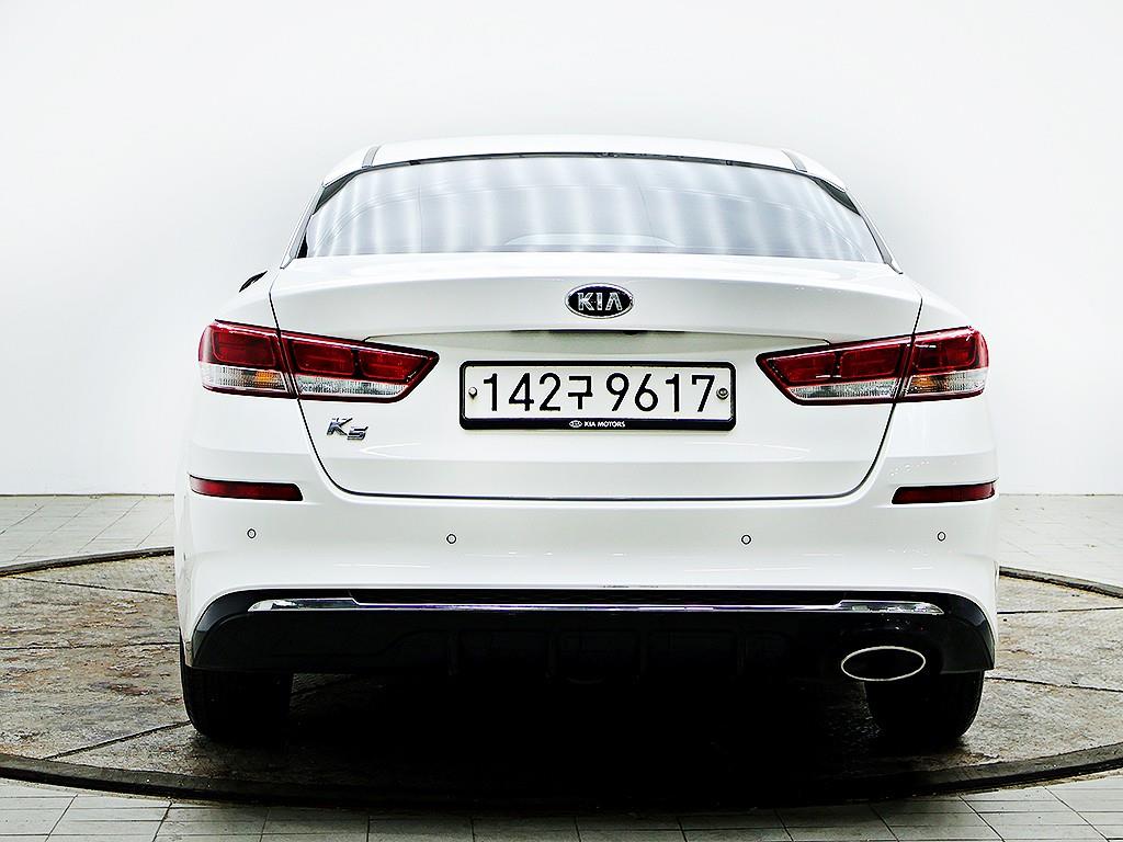 Kia K5 Gasoline 2.0 Luxury 4