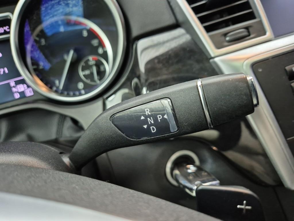 Mercedes-Benz M-Class ML250 BlueTEC 4 Matic 9