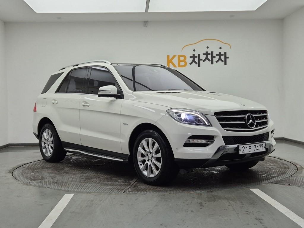 Mercedes-Benz M-Class ML250 BlueTEC 4 Matic 3
