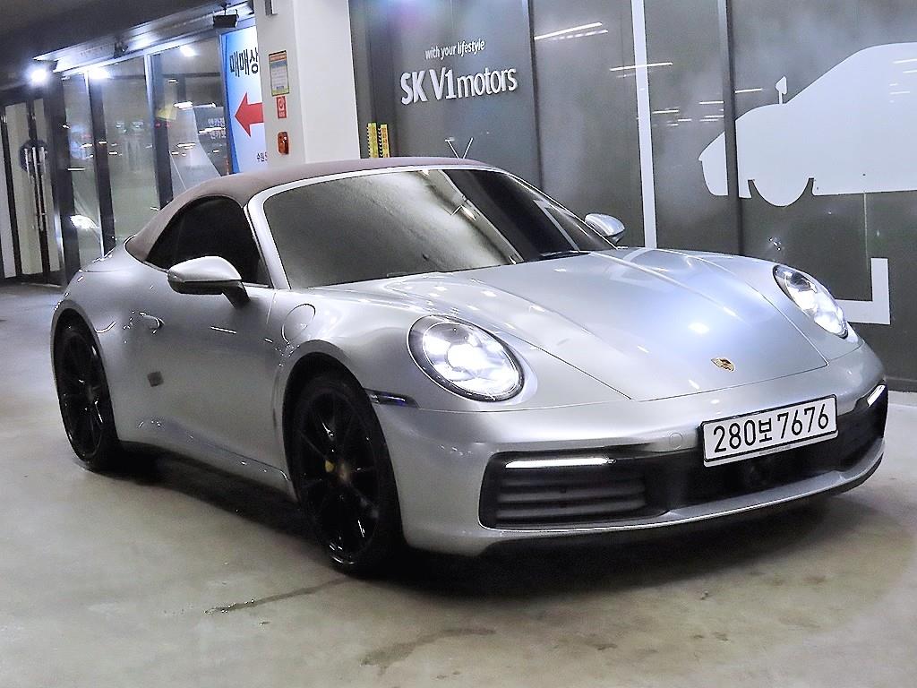 Porsche Carrera Cabriolet 2