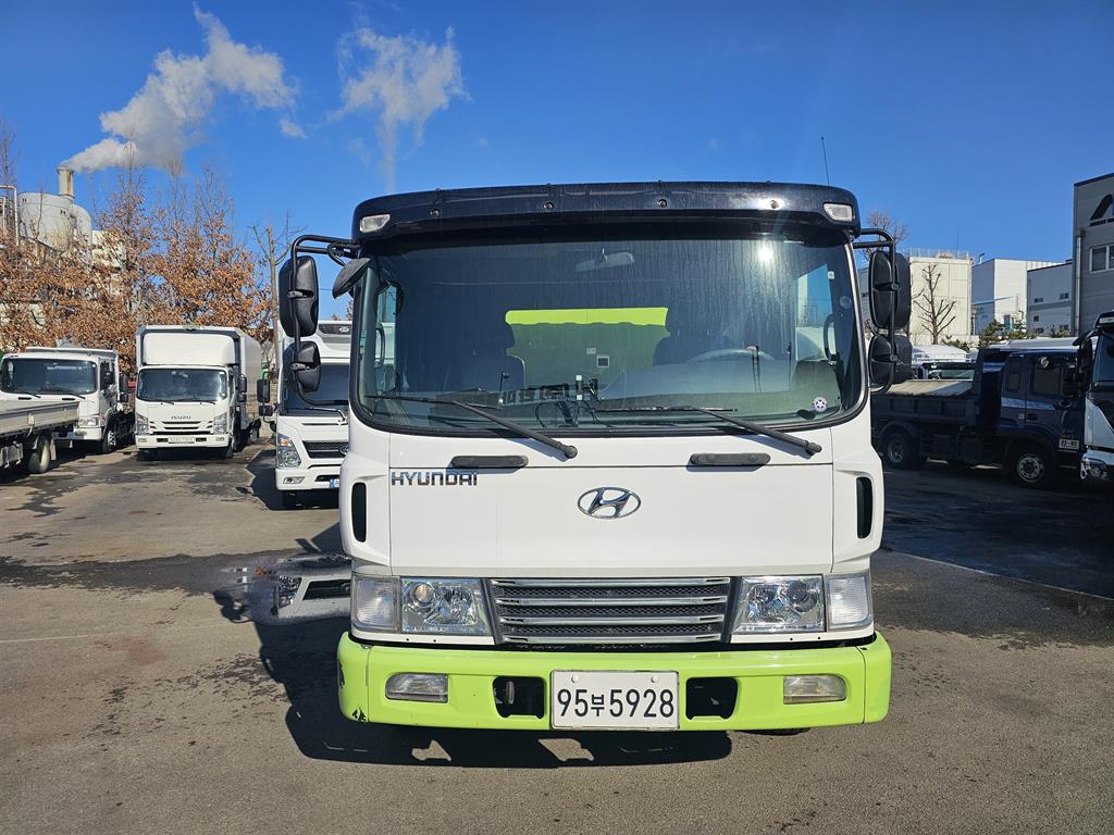 현대 압착진개 메가트럭 5톤 - 중고 트럭 매물 이미지