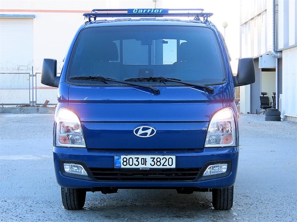 Hyundai Porter Super Cab/ Long Wheelbase/ 2WD Smart 2