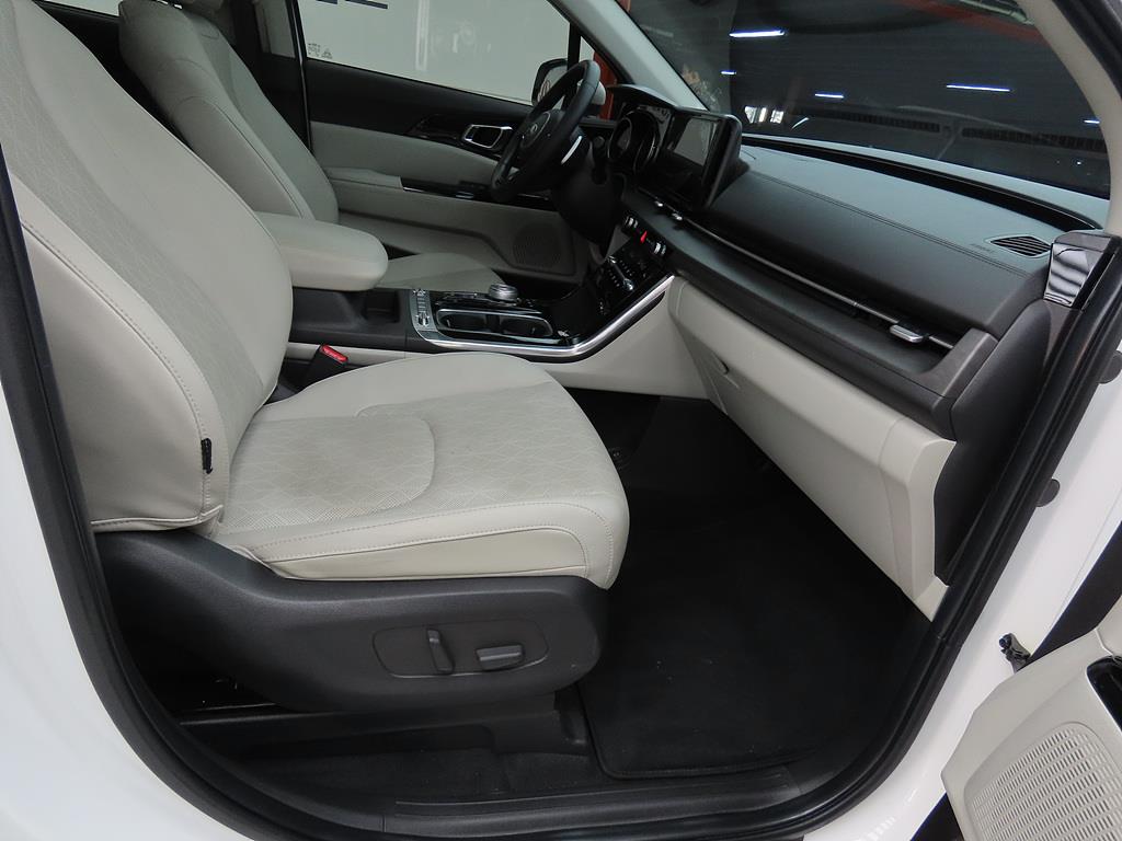 Kia Carnival Diesel Noblesse 9