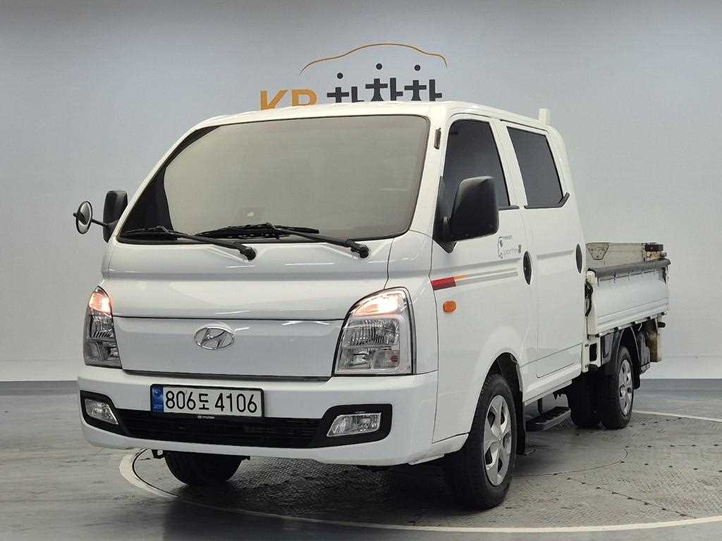 Hyundai Porter Double Cab/ Long Wheelbase/ CRDi Smart