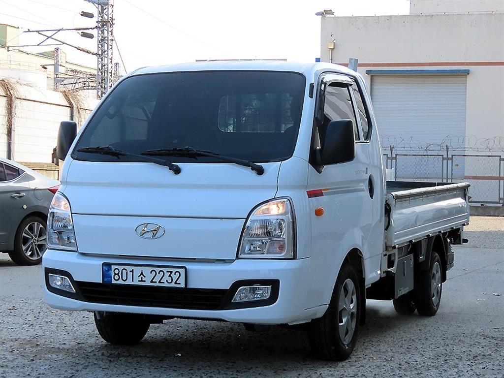 현대 포터2 1톤 카고 - 중고 트럭 매물 이미지