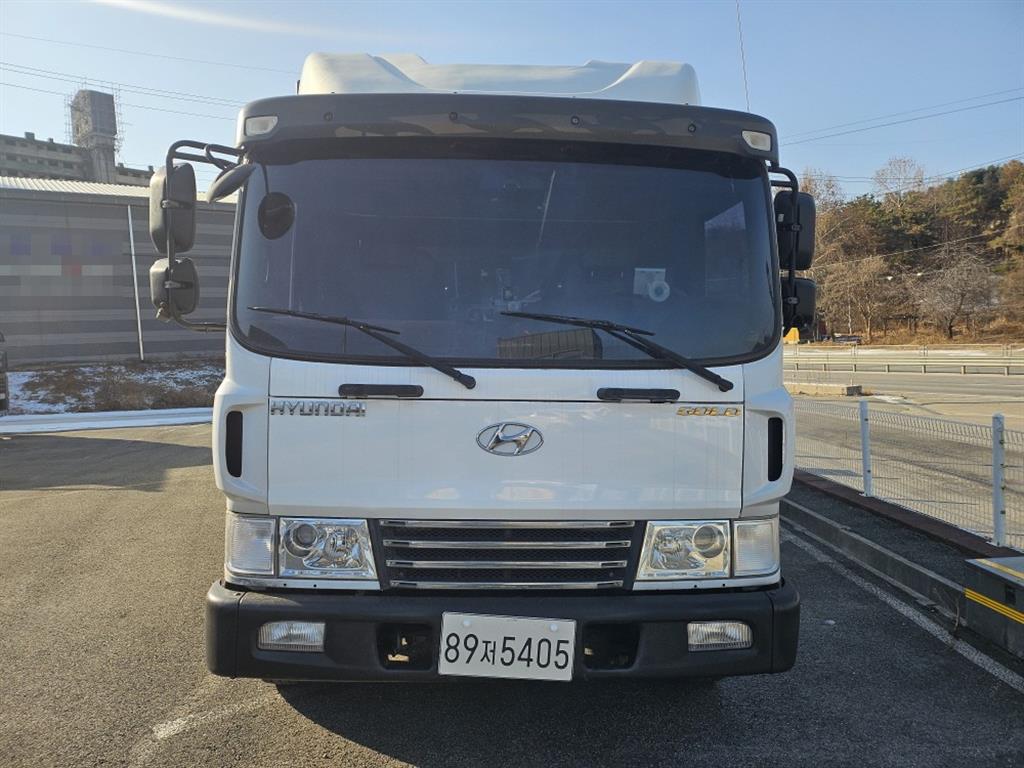 현대 메가트럭 냉동 컨테이너탑 5톤 수동 - 중고 트럭 매물 이미지