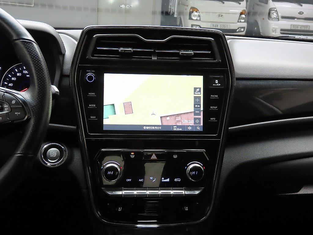 KG Mobility (Ssangyong) Tivoli 2WD Gasoline 1.5 V3 10