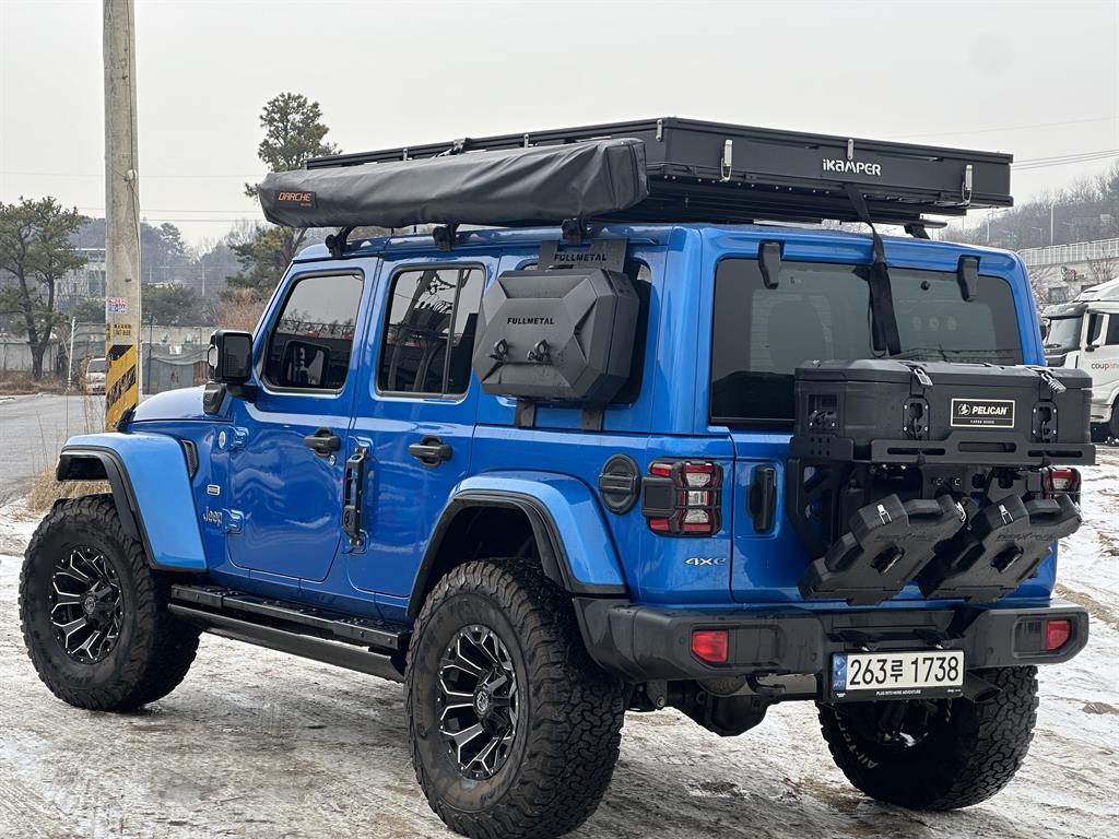 Jeep Wrangler 2.0 Overland 4xe 4 Duo — фото 3