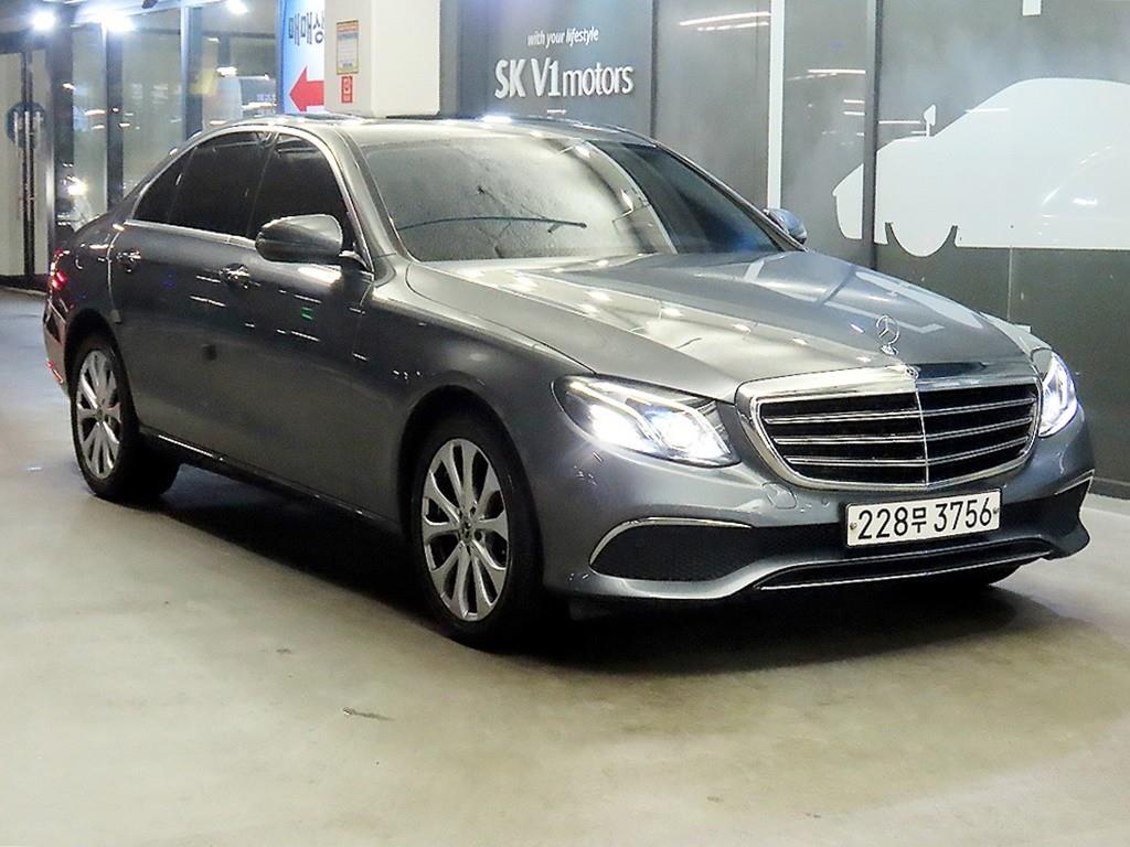 Mercedes-Benz E-Class E220d 4MATIC Exclusive