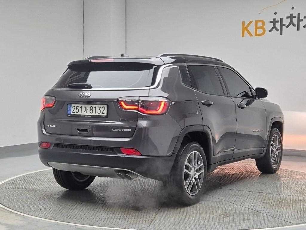 Jeep Compass 2.4 AWD Limited 4
