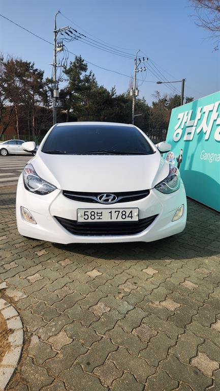 Hyundai Avante M16 GDI Premier