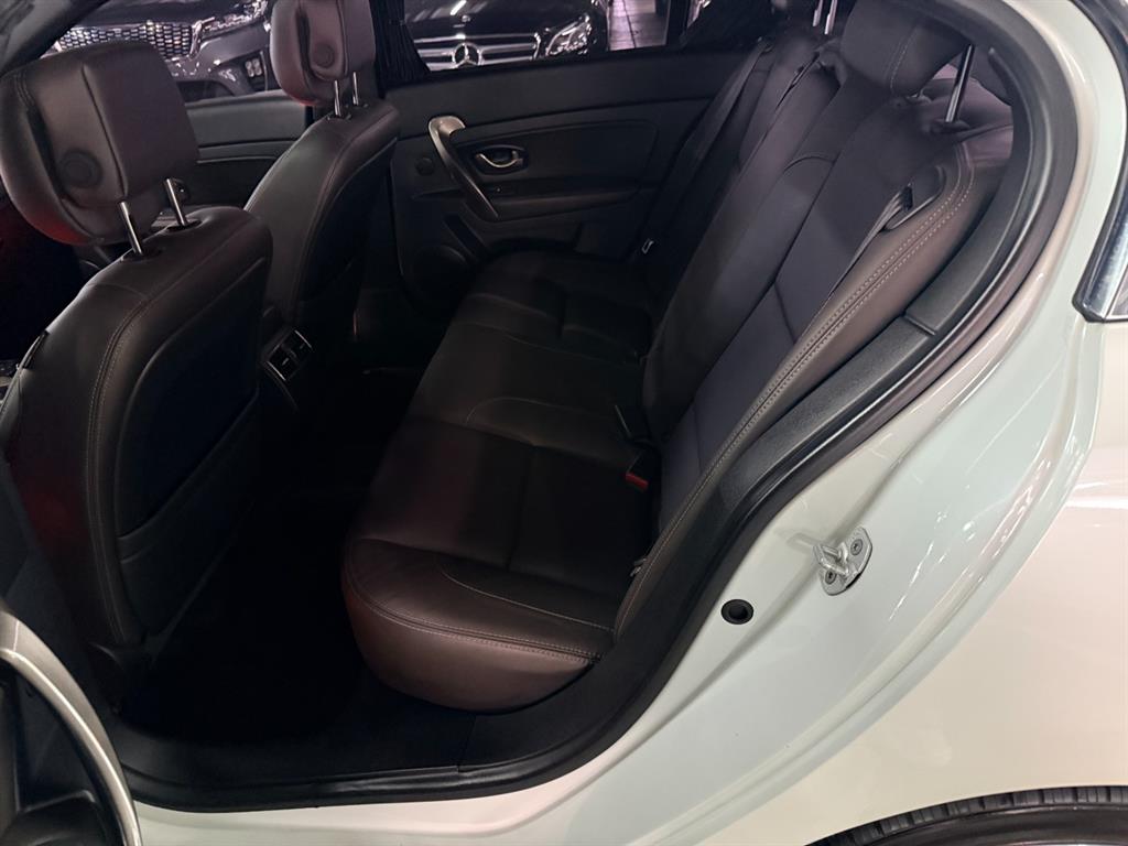 Renault SM5 2.0 LE 8