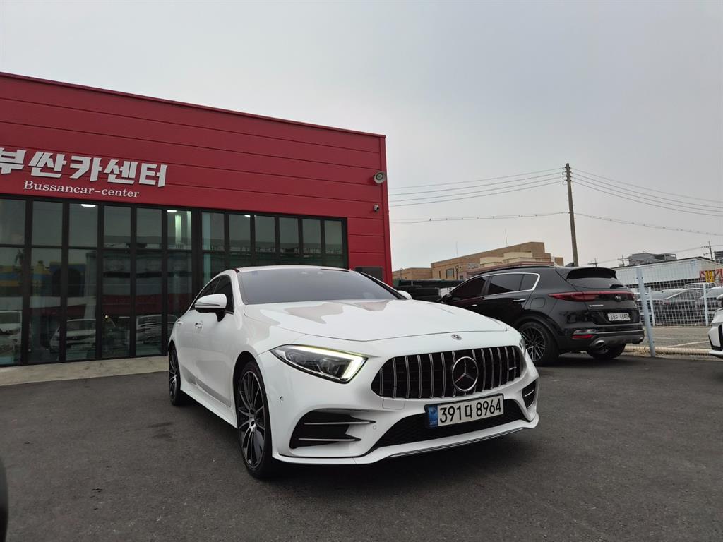 Mercedes-Benz CLS-Class CLS450 4MATIC AMG Line 4