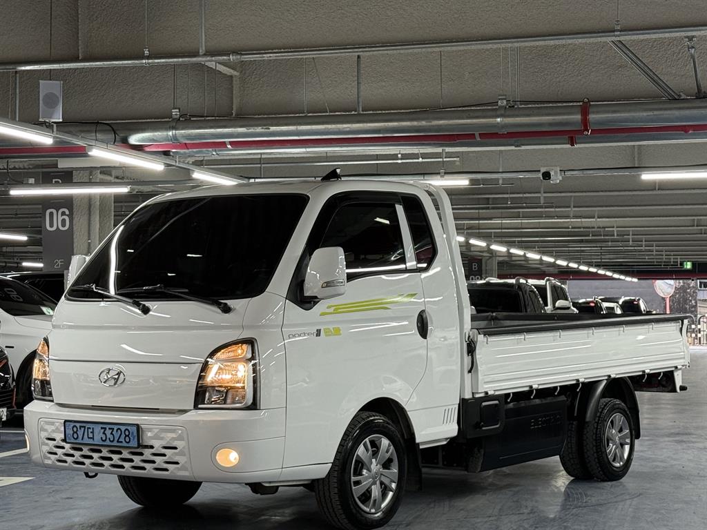 현대 포터2 1톤 카고 전기 - 중고 트럭 매물 이미지