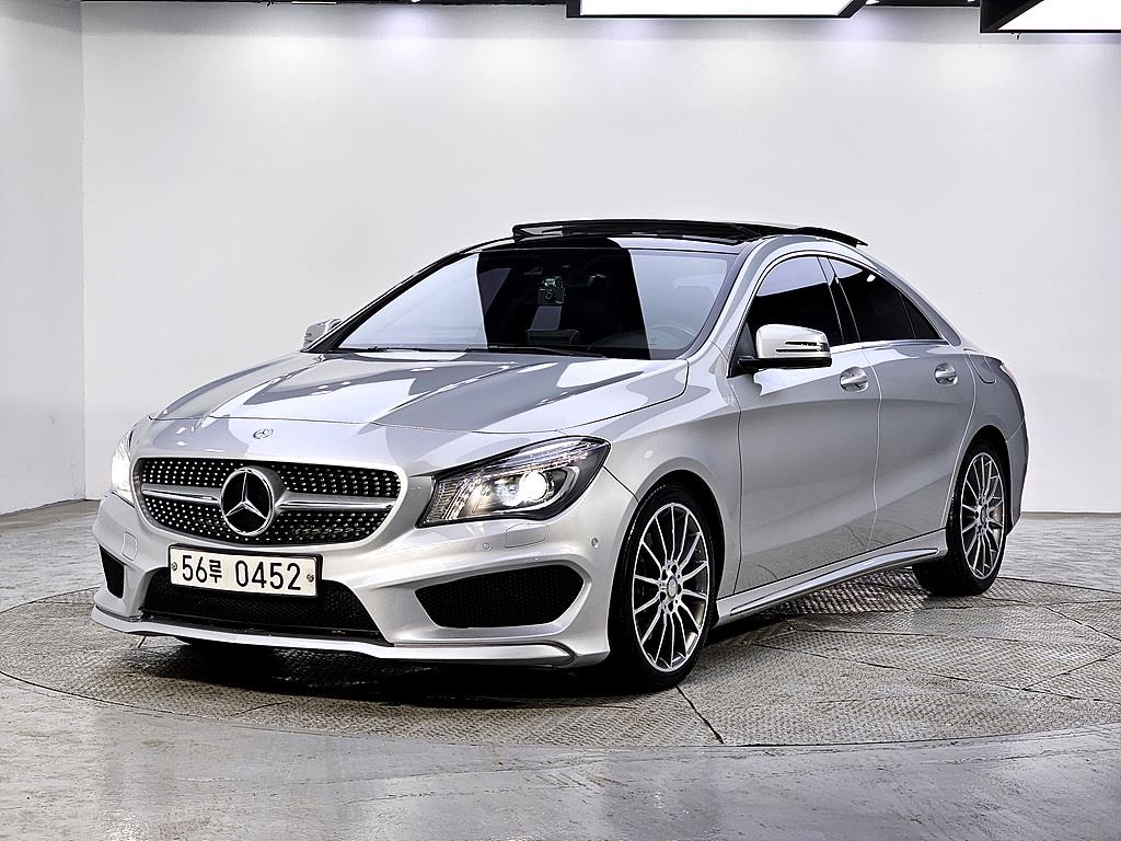 Mercedes-Benz CLA-Class CLA250 4MATIC
