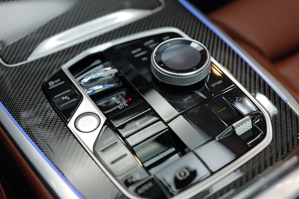 BMW X7 M60i M Sport Pro 10