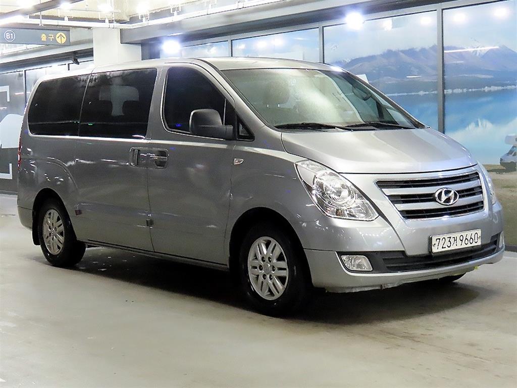 Hyundai Starex Wagon Smart