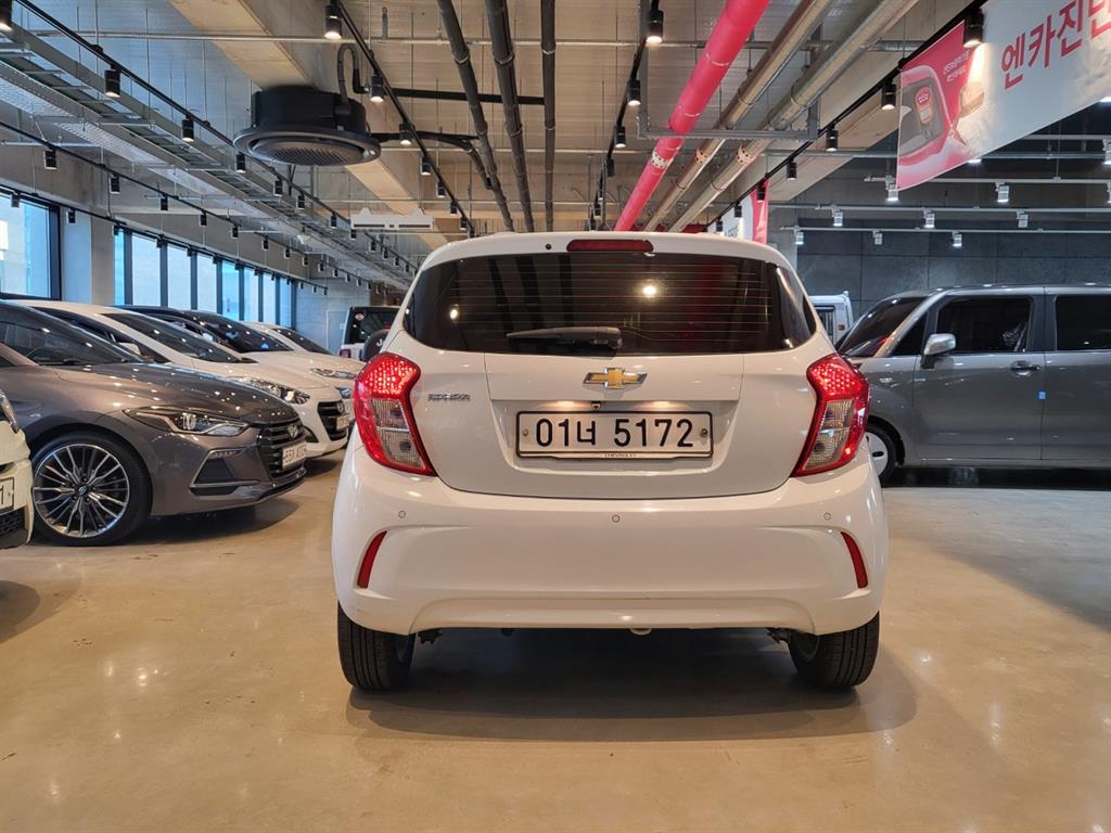 Chevrolet Spark LT Plus 5