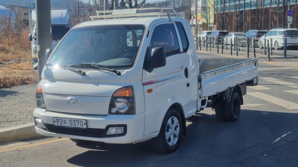 현대 포터2 1톤 카고 - 중고 트럭 매물 이미지