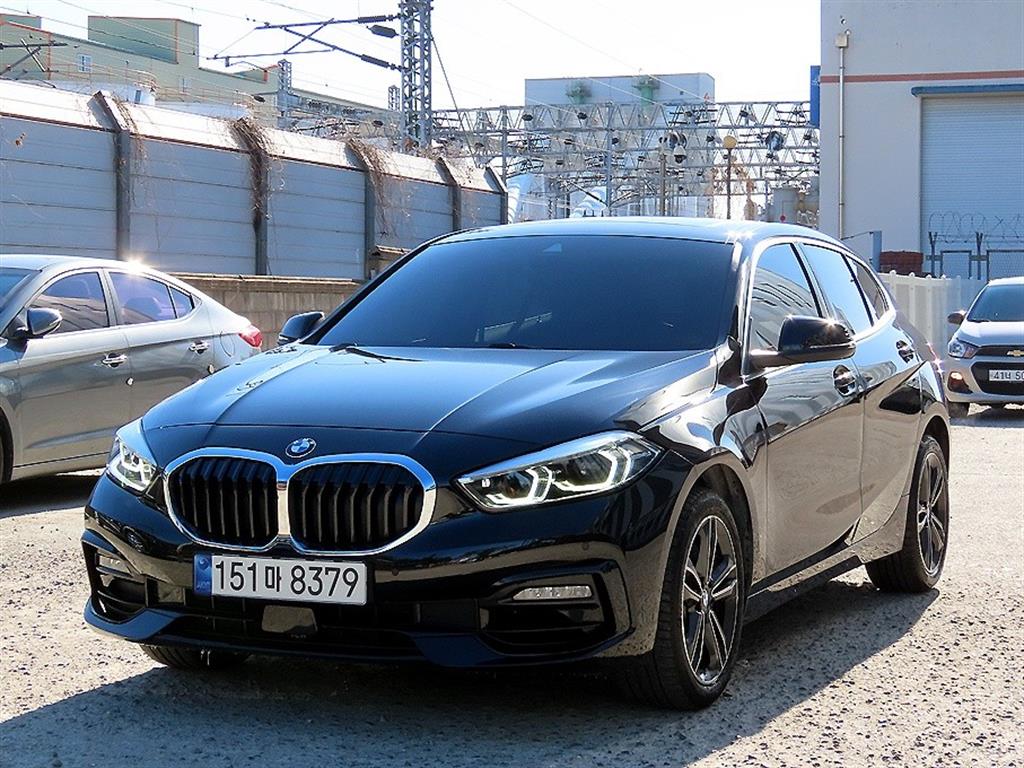 BMW 1시리즈 120i 스포츠 사진 2/20