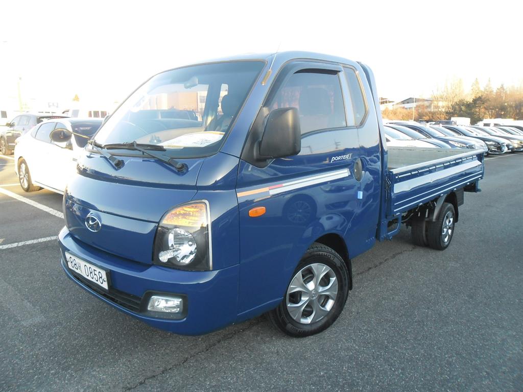 Hyundai Porter 1.0 Ton/ Super Cab/ Long Wheelbase/ CRDi Smart