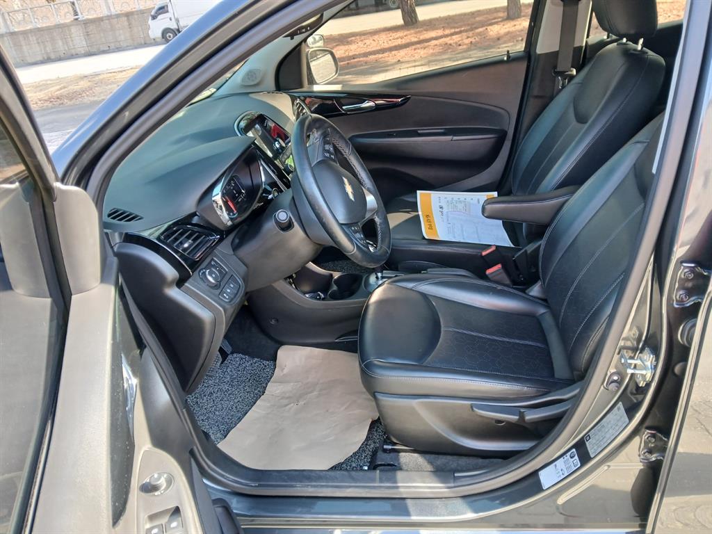 Chevrolet Spark ECO LTZ 8