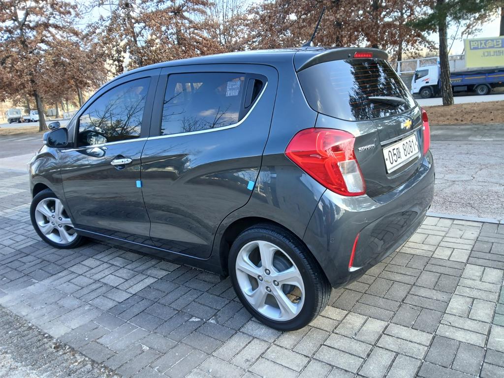 Chevrolet Spark ECO LTZ 7