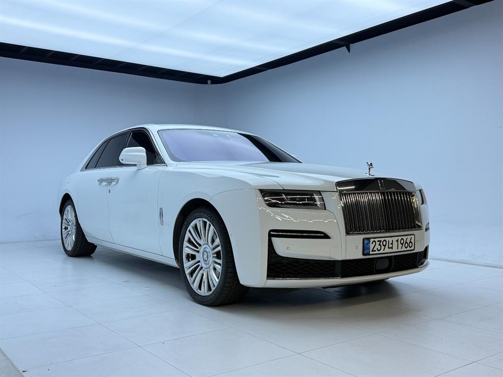 Rolls Royce Ghost 6.7 SWB