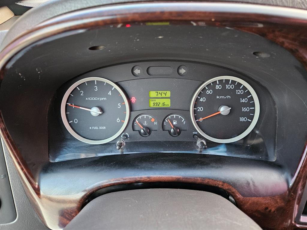 Hyundai Porter 1.0 Ton/ Super Cab/ Long Wheelbase/ CRDi 8