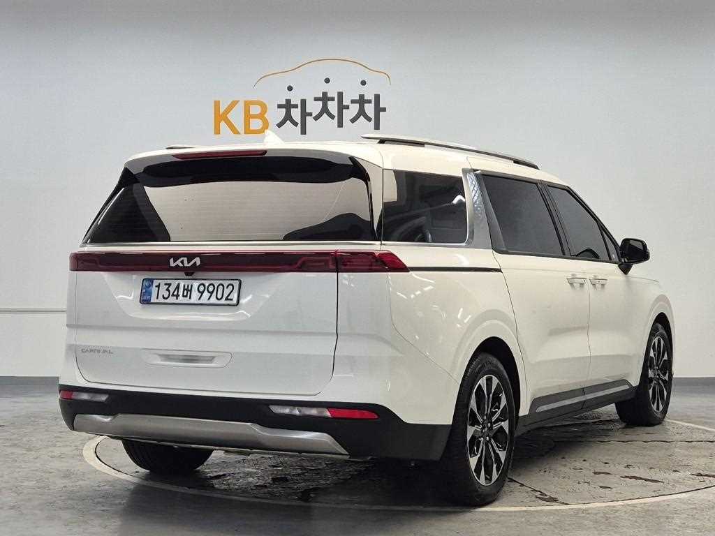 Kia Carnival Diesel Signature 4