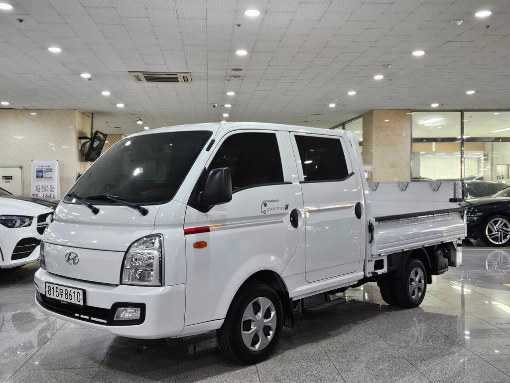 Hyundai Porter Double Cab/ Long Wheelbase/ CRDi Smart