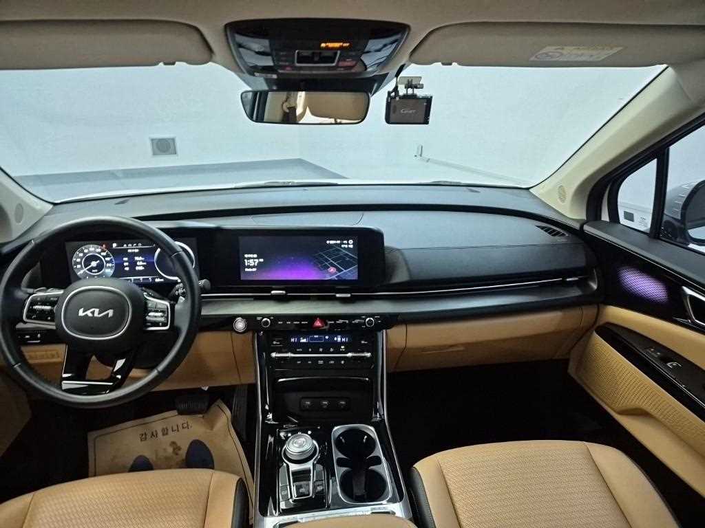 Kia Carnival Diesel Signature 8