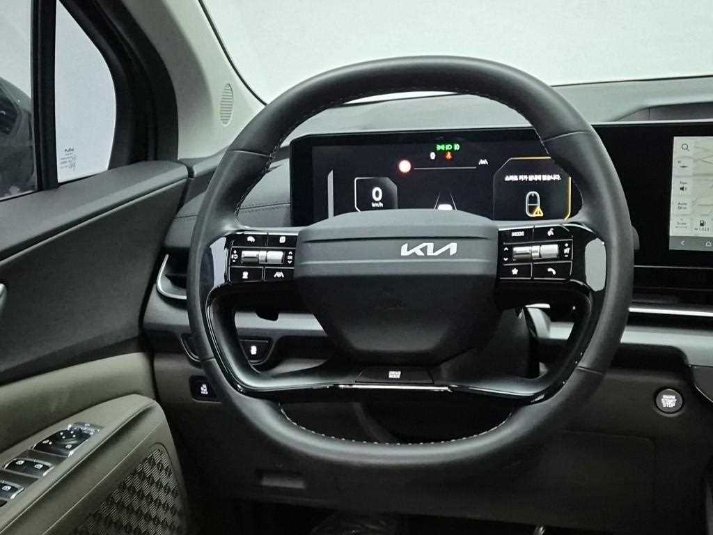 Kia Carnival Diesel Noblesse 10