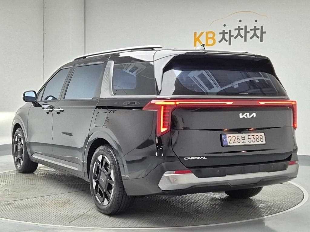 Kia Carnival Diesel Noblesse 3