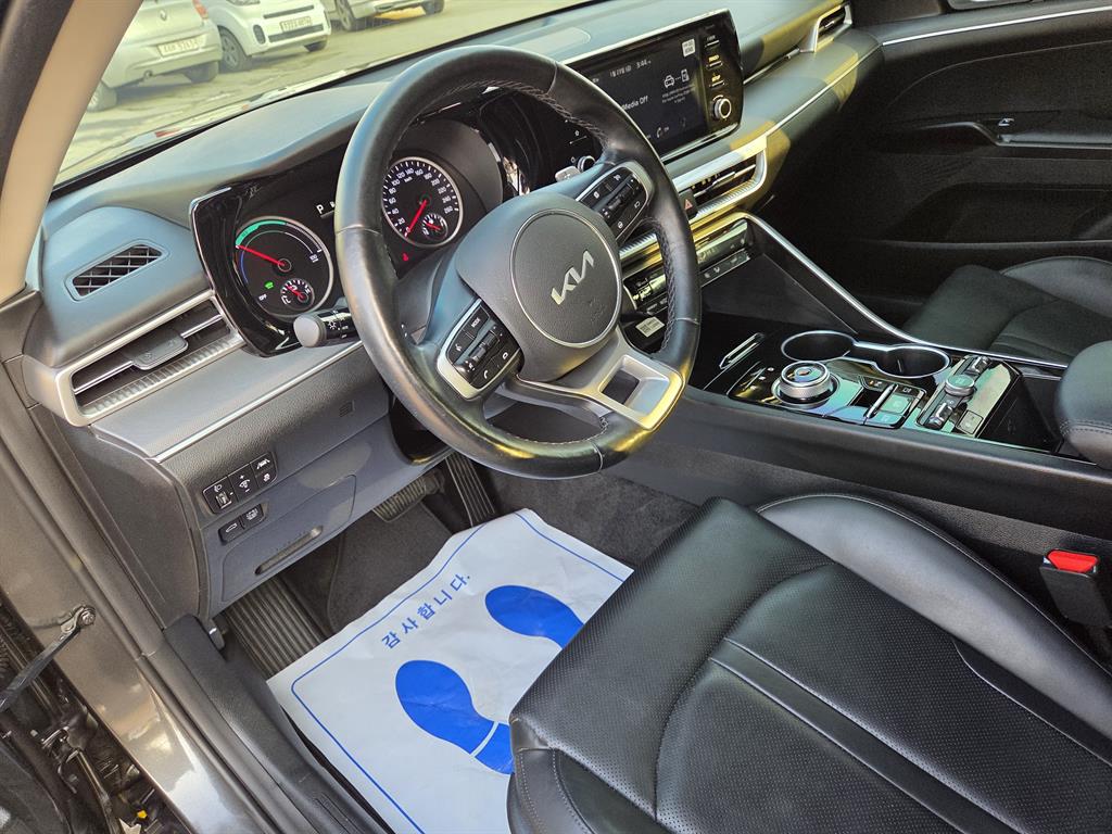 Kia K5 2.0 Prestige 10