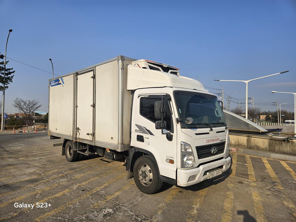 현대 올뉴마이티 3.5톤 냉장탑 - 중고 트럭 매물 이미지