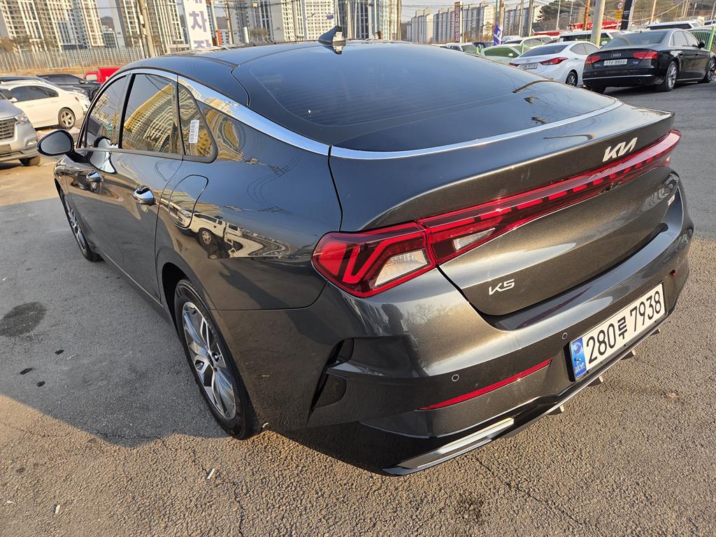 Kia K5 2.0 Prestige 7