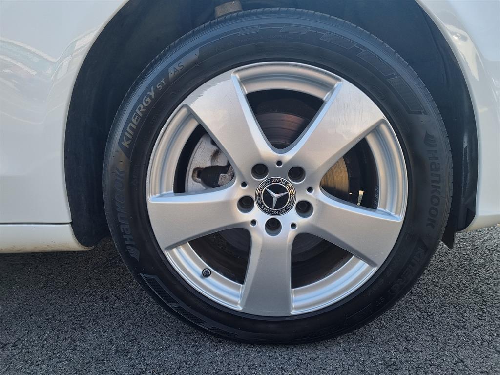 Mercedes-Benz C-Class C200 6