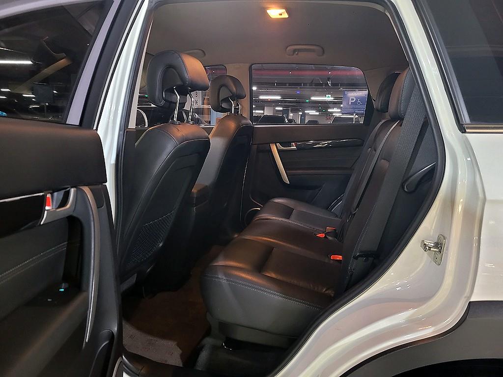 Chevrolet Captiva 2.0 2WD LT Premium 9