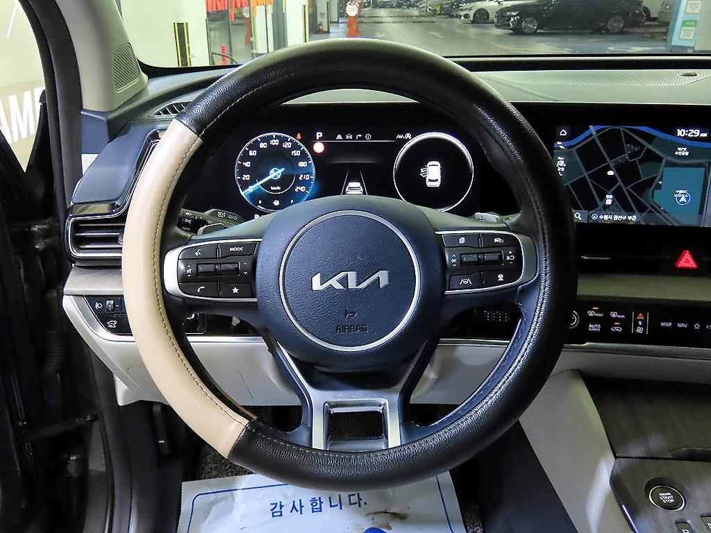 Kia Sportage 2.0 Diesel 2WD Signature 9