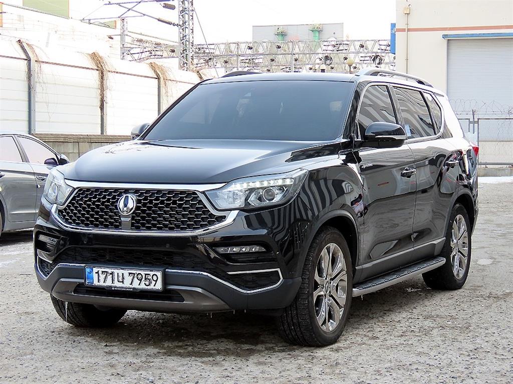 KGM 렉스턴 디젤 2.2 4WD 화이트 에디션 사진 2/20