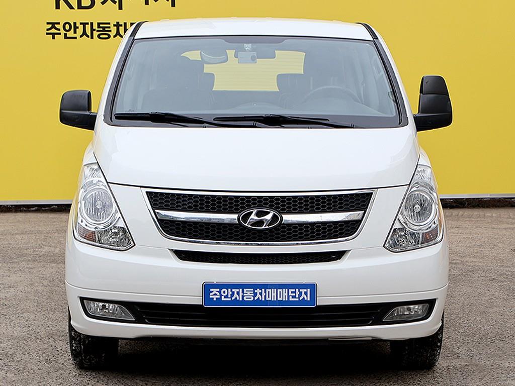 Hyundai Starex Wagon CVX Luxury