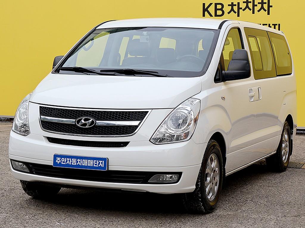 Hyundai Starex Wagon CVX Luxury 3