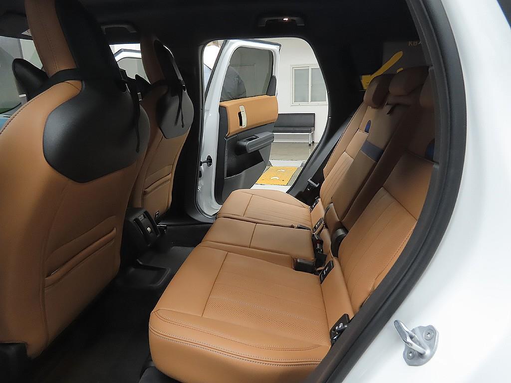 Mini Countryman 2.0 S ALL4 Favoured 9